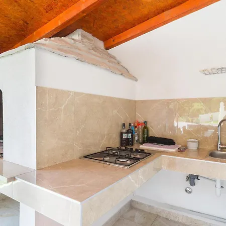 Dom wakacyjny Awesome In With Kitchen *